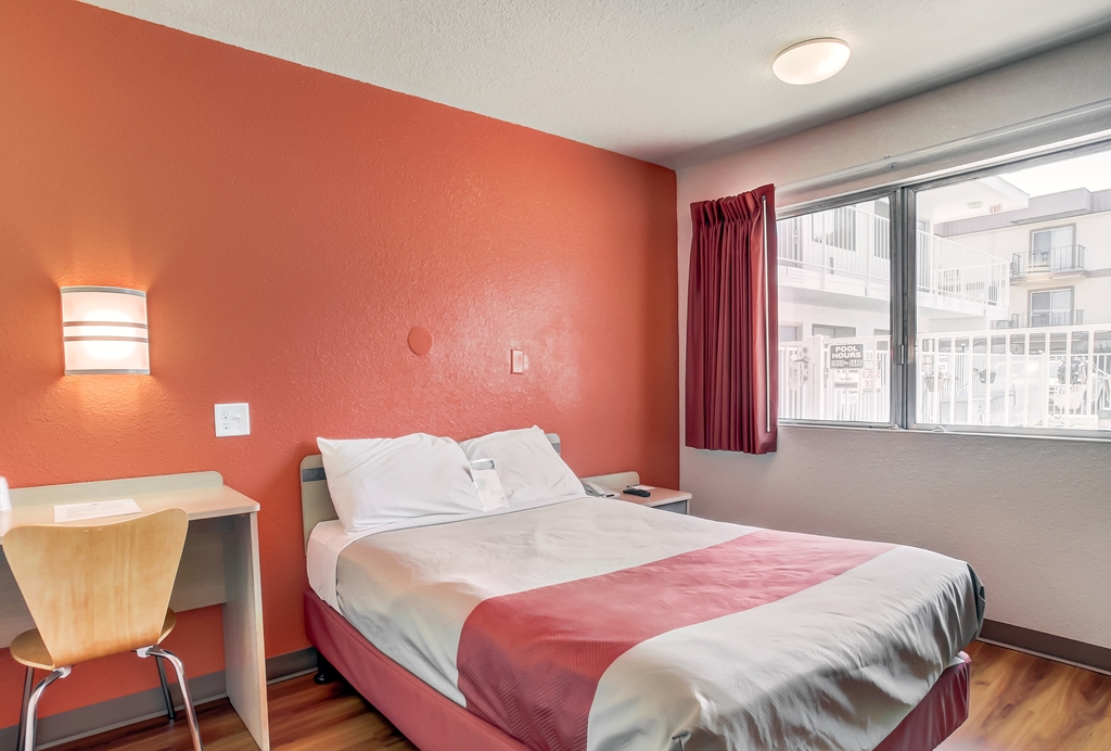 Motel 6 Medford OR - photo 10