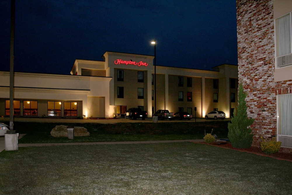 Hampton Inn Mountain Home - photo 14