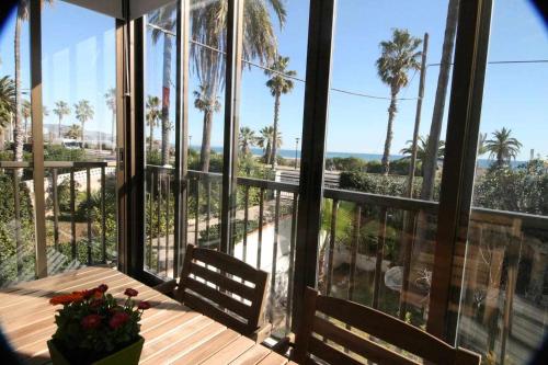 Minva Apartamento Junto Al Mar — El Grao — photo 2