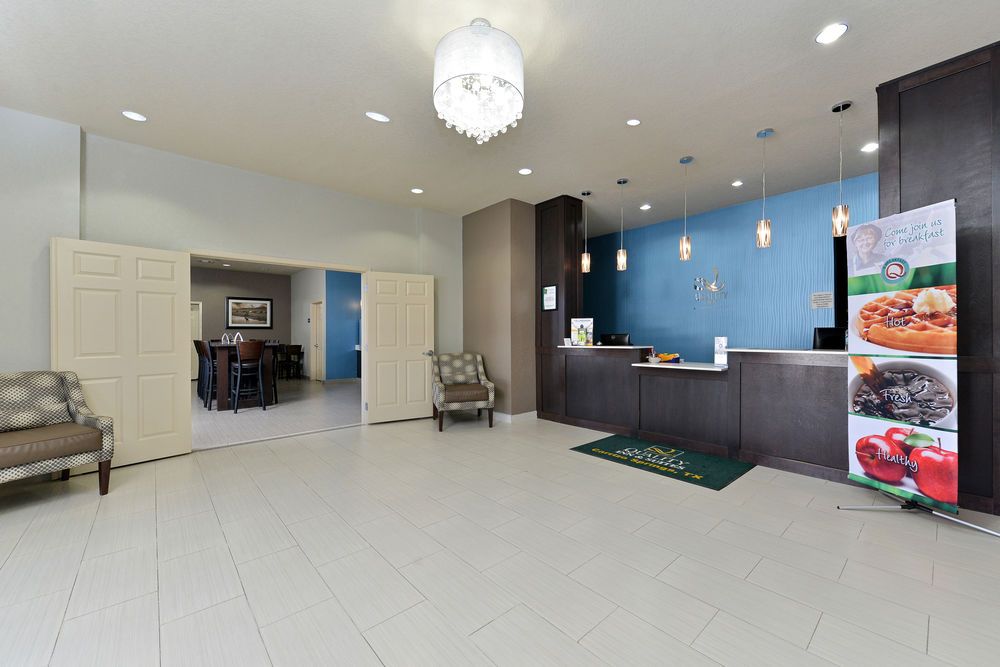Quality Inn & Suites Carrizo Springs North - photo 35