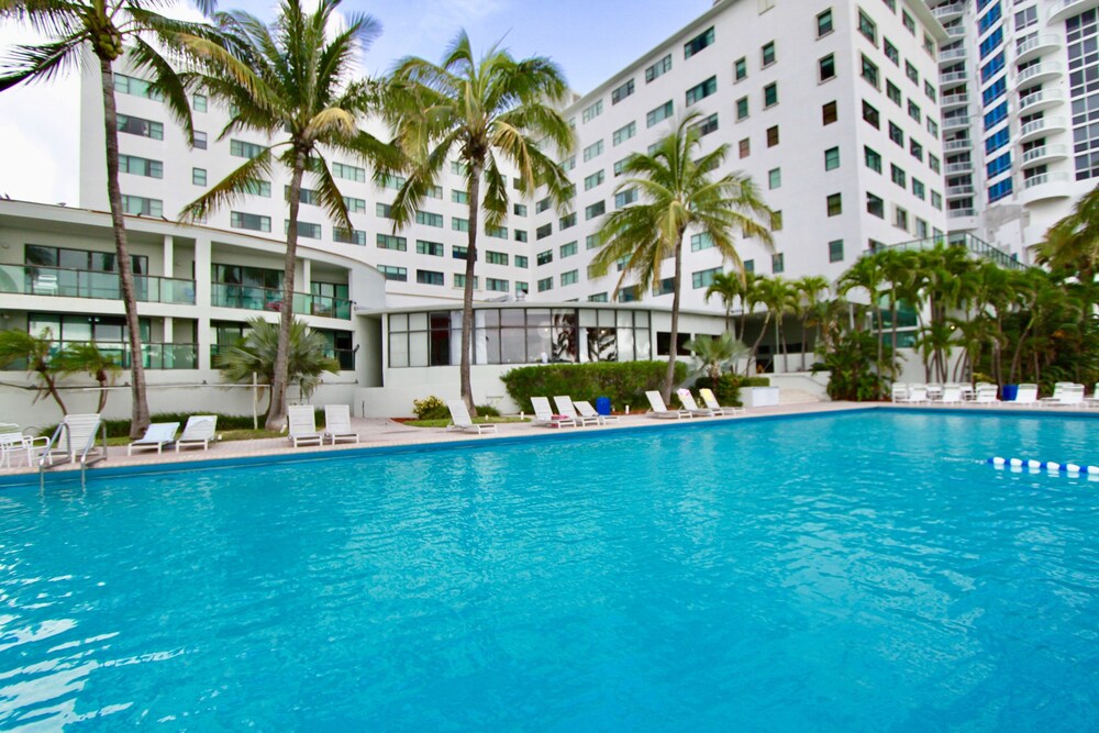 Casablanca by Suarez Condo Hotels - photo 56