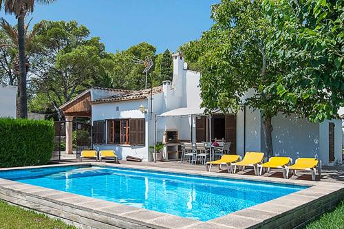 Villa Provenza — 4-Star Luxury Hotel in Port De Pollenca, Spain