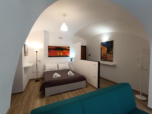 Ortensia Casa Vacanze Napoli — 4-Star Luxury Hotel in Naples, Italy