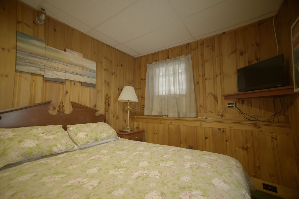 Betty Doon Hotel - photo 51