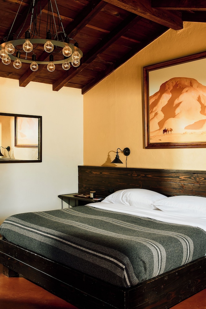 Pioneertown Motel - photo 5