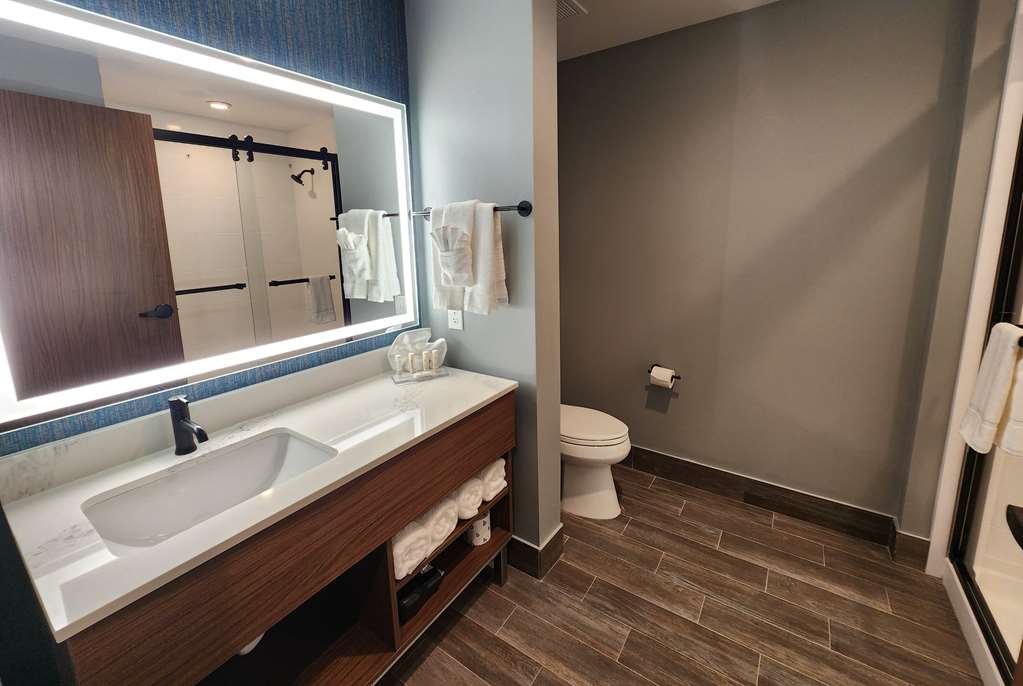 Hawthorn Extended Stay by Wyndham Del Rio - photo 36