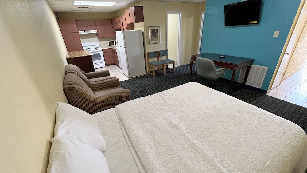 Extended Stay Snyder - photo 4