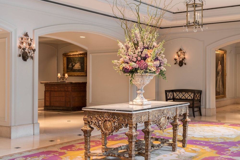 The Ritz Carlton New Orleans - photo 2