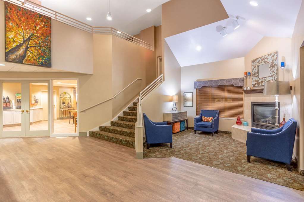 Days Inn by Wyndham Eagan Minnesota Near Mall of America - photo 6