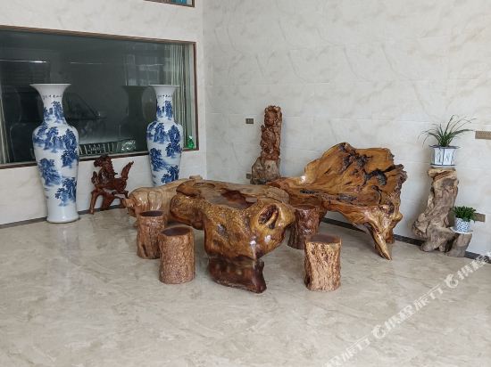 Longyuan Hotel in Unknown City, People's Republic of China