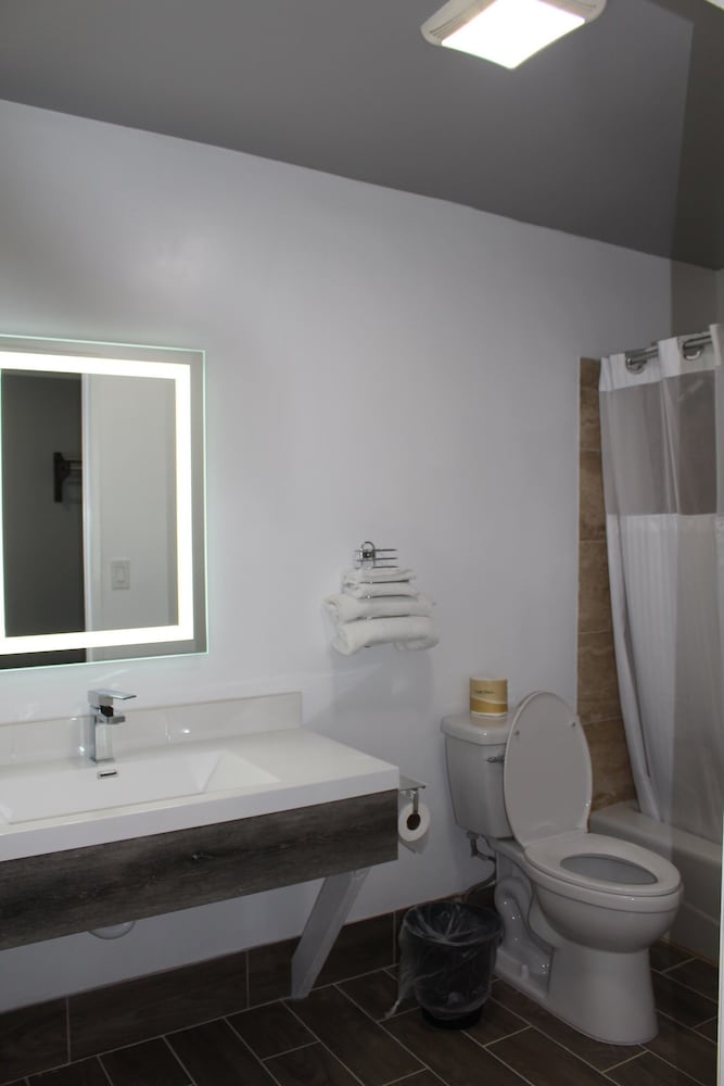 Erth Inn By Aga Los Angeles - photo 13