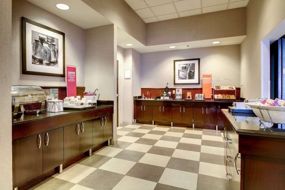 Hampton Inn Birmingham Leeds - photo 49