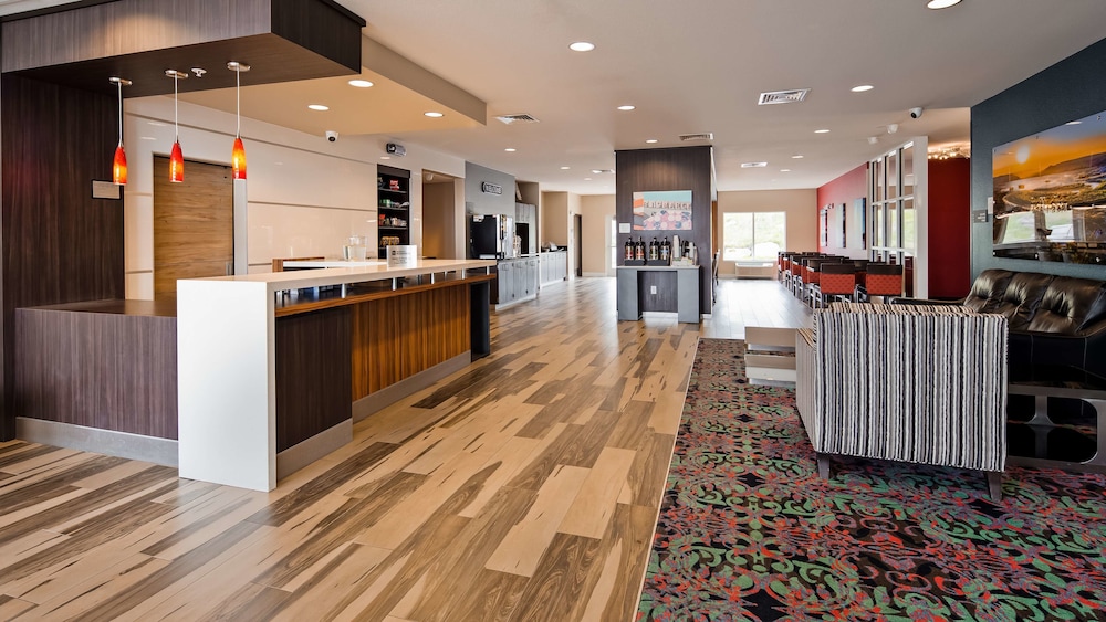 Best Western Roosevelt Place Hotel - photo 16