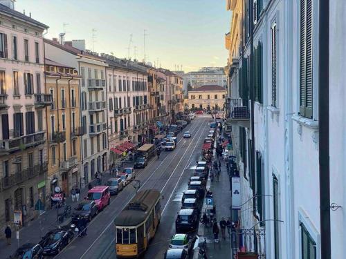 Appartamenti Fiorenti Milan Navigli Ringhiera house — 4-Star Luxury Hotel in Milan, Italy