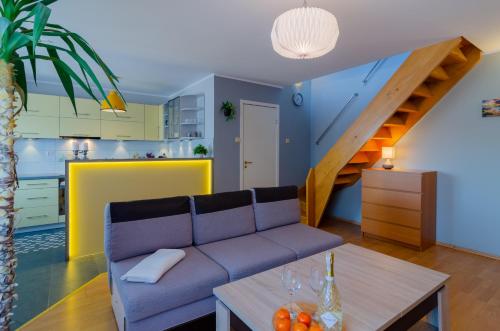 HolidayHomePL Neptun 12 dwupoziomowy 2 łazienki 2 sypialnie balkon — 4-Star Luxury Hotel in Miedzyzdroje, Poland