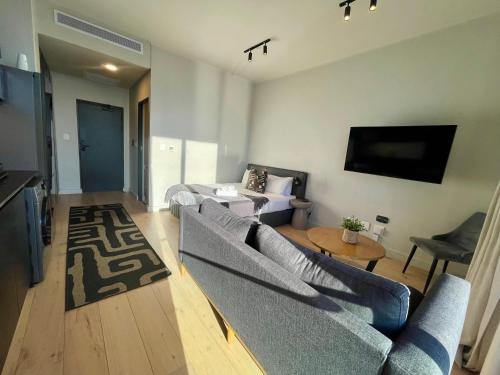 The Tokyo 810 — 4-Star Luxury Hotel in Cape Town, South Africa