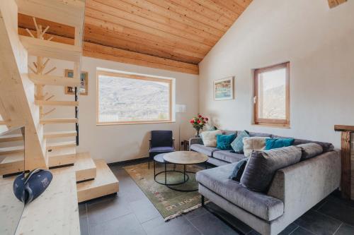 Mountain Escape Briancon Views - carbon neutral hotel in Unknown City