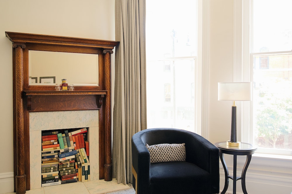 The Oxford Hotel - photo 28