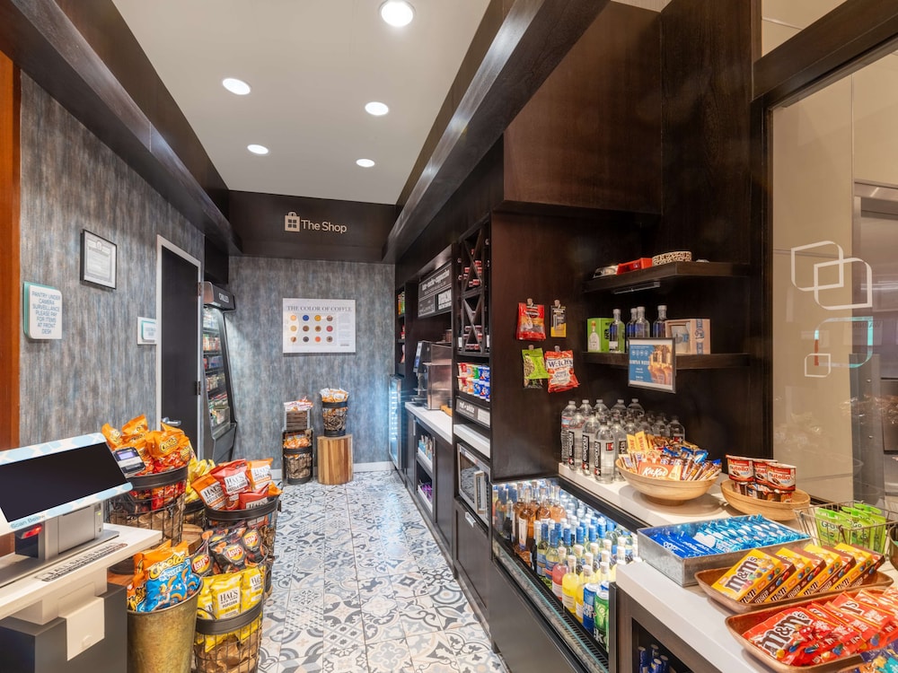 Hilton Garden Inn New York West 35th Street - photo 5