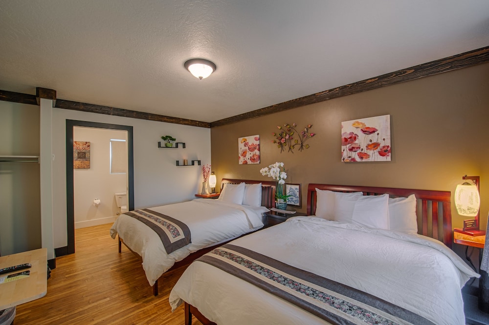 Tao's Inn — hotel in West Yellowstone