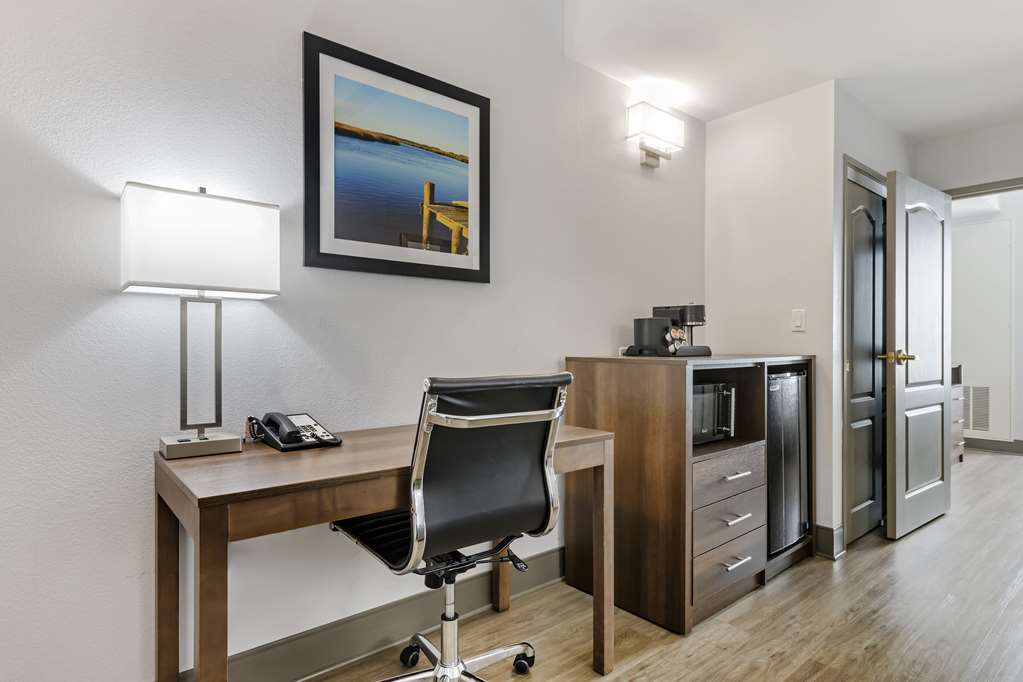 Best Western Plus First Coast Inn & Suites - photo 25