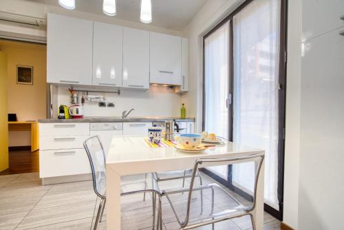 GuestHost Casa Cherenel — 4-Star Luxury Hotel in Milan, Italy