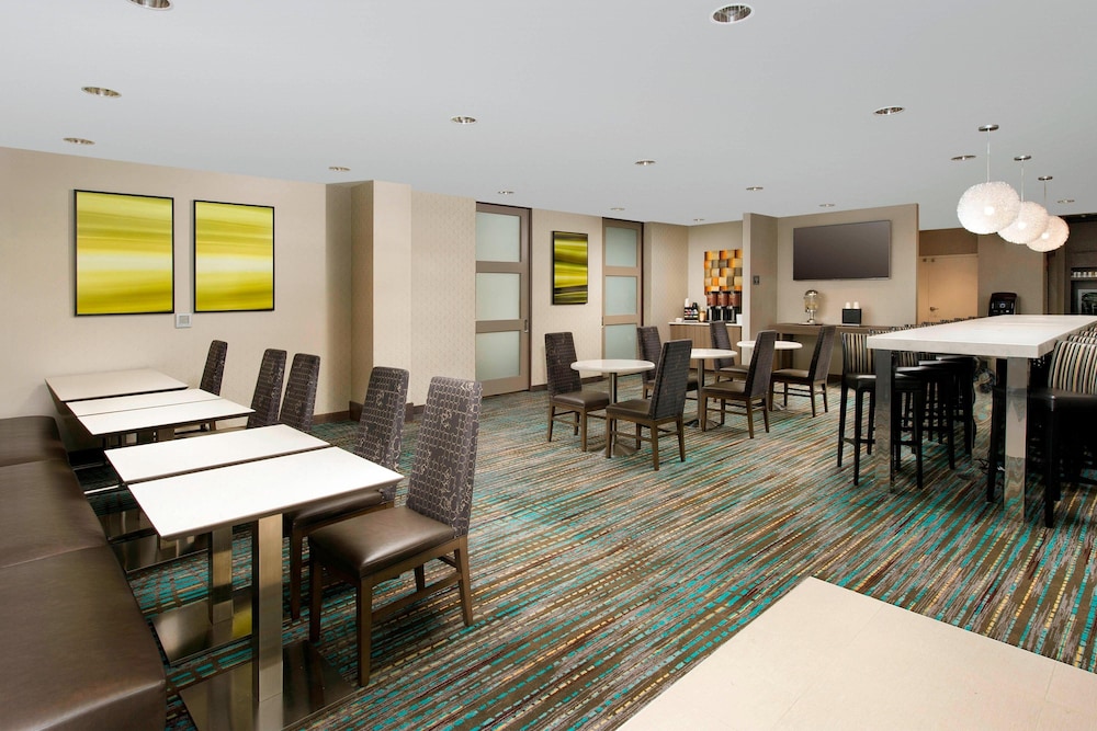 Residence Inn Miami Airport West Doral - photo 42