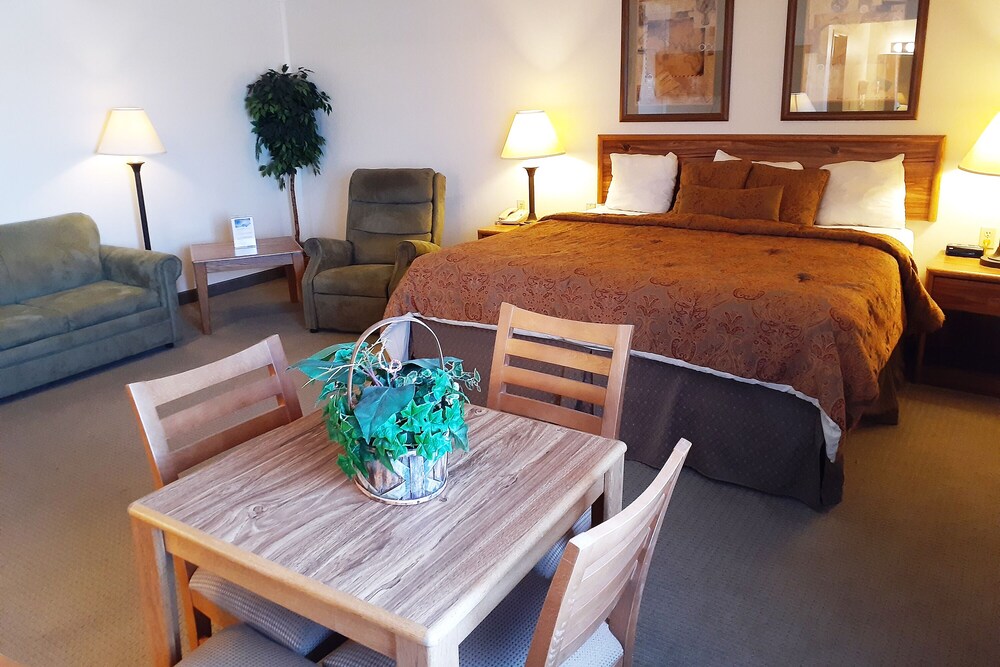 Single Tree Inn - photo 4