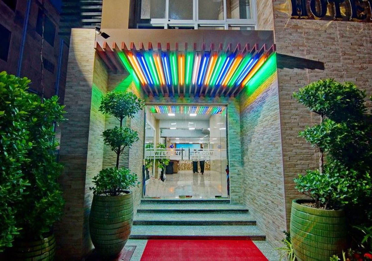 Tiger One Hotel - last minute hotel in Mandalay