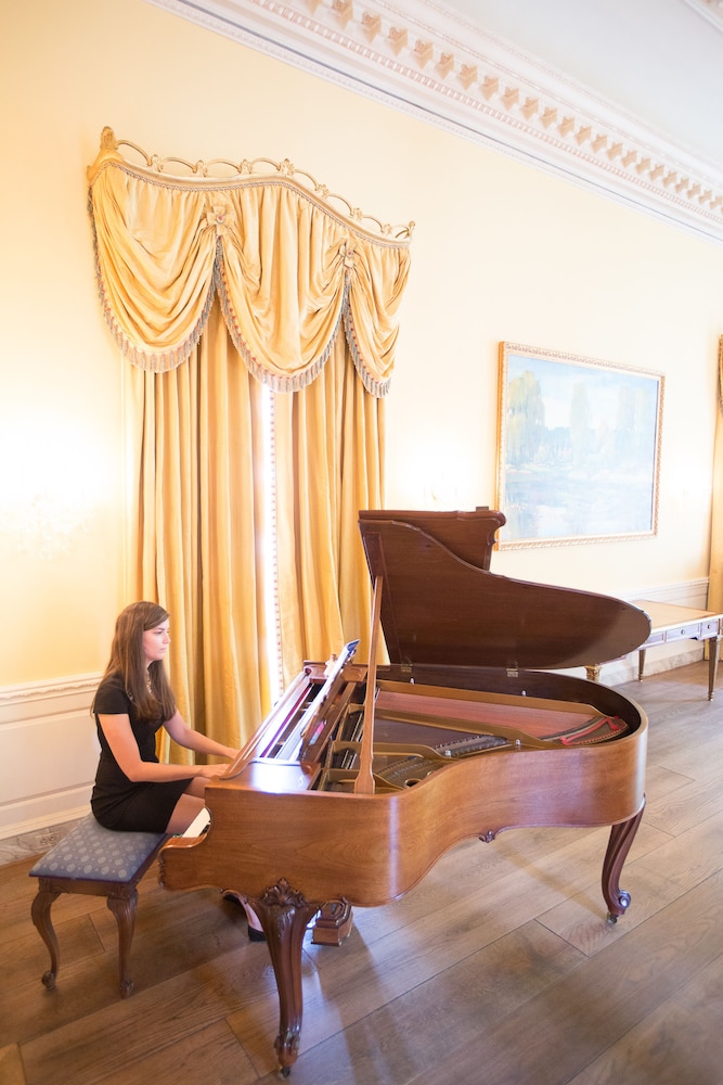 Albemarle Estate at Trump Winery - photo 2