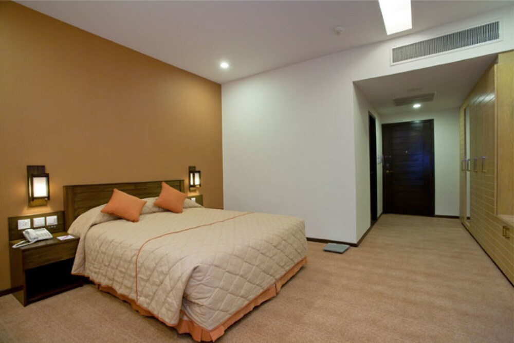 The Artisan - carbon neutral hotel in Dhaka