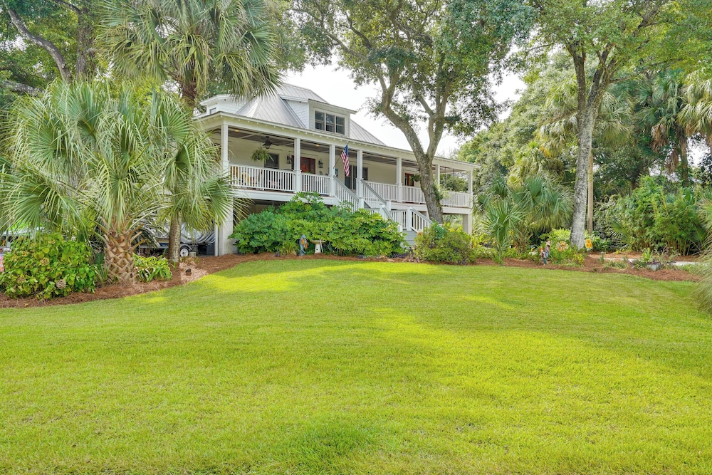 Walk to Beach: Gem w Pool & Spa in Isle of Palms - photo 37