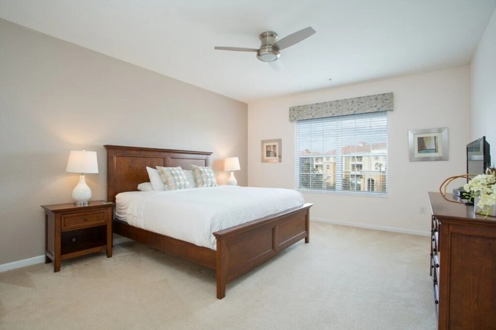 Stylish Vista Cay Luxury Diamond Next to Pool Near all theme Parks and walk to the Convention Center - photo 3