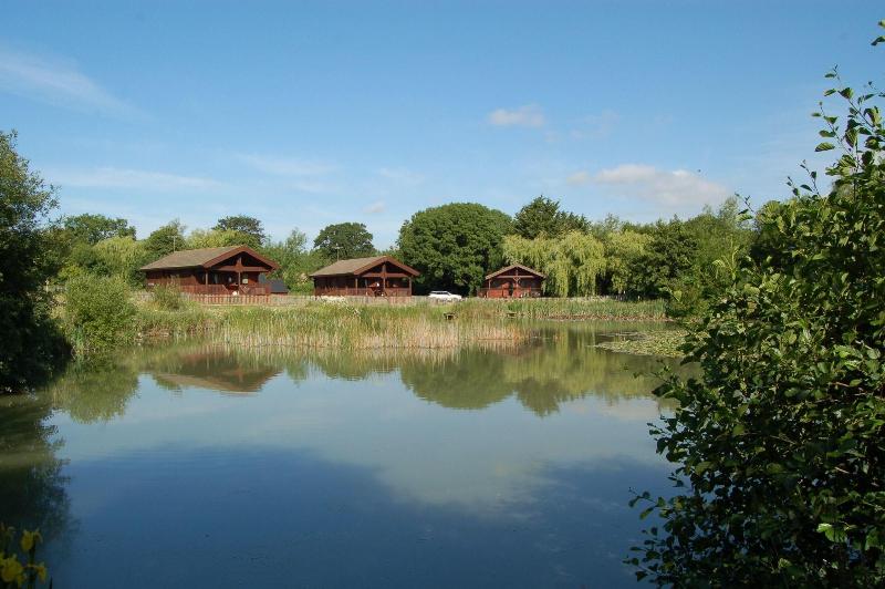 Watermeadow Lakes And Lodges — hotel in Crewkerne