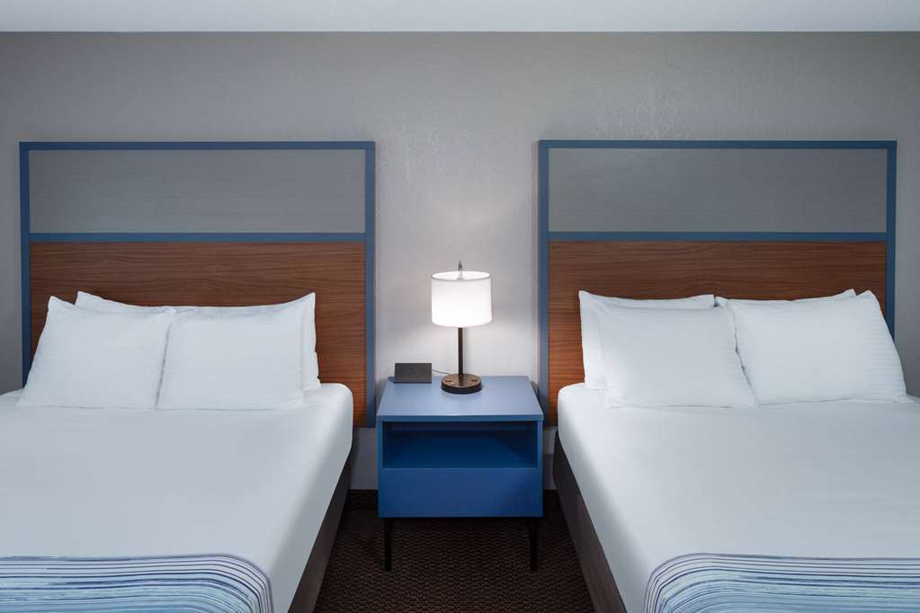 AmericInn by Wyndham New Richmond - photo 63