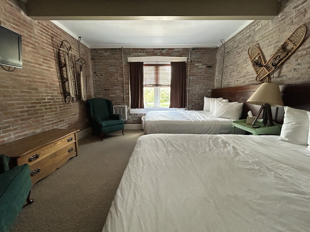 William Watson Hotel - photo 20