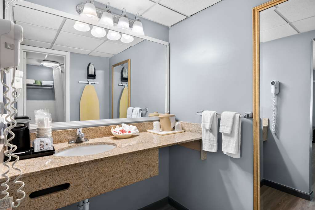SureStay Plus Hotel by Best Western Brandywine Valley - photo 39