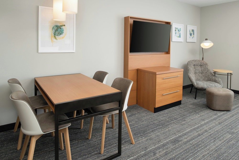 TownePlace Suites Jackson Ridgeland Township at Colony Park - photo 12