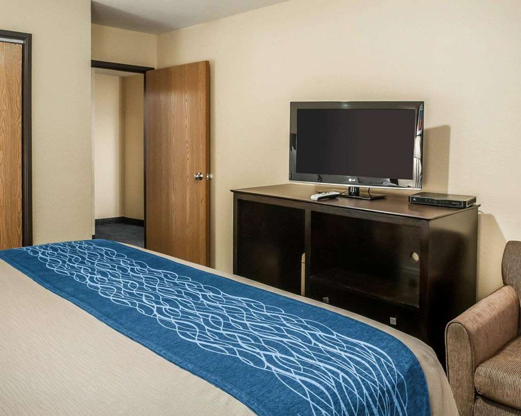 Comfort Inn Gallup I 40 Exit 20 - photo 14