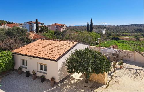 Amazing Home In Medulin With Kitchen — 4-Star Luxury Hotel in Medulin, Croatia