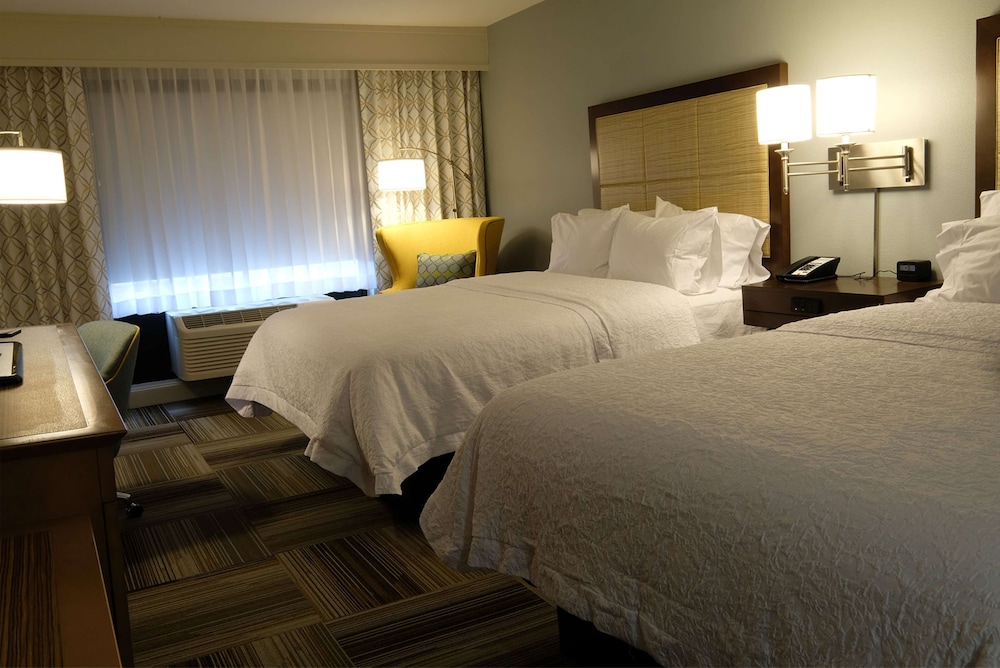 Hampton Inn Searcy - photo 6