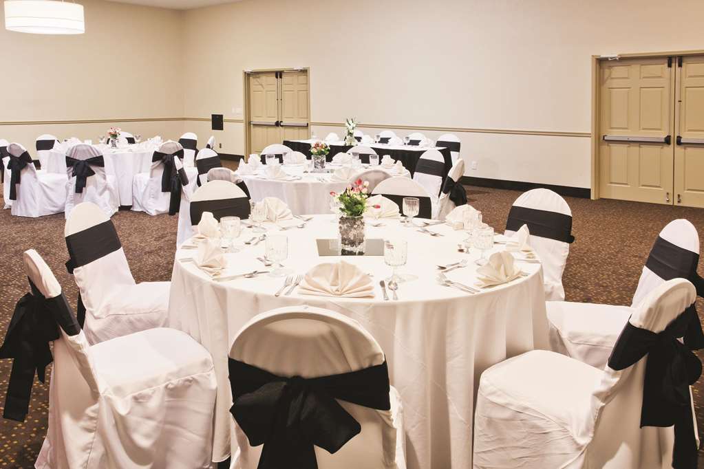 La Quinta Inn & Suites by Wyndham Conference Center Prescott - photo 28