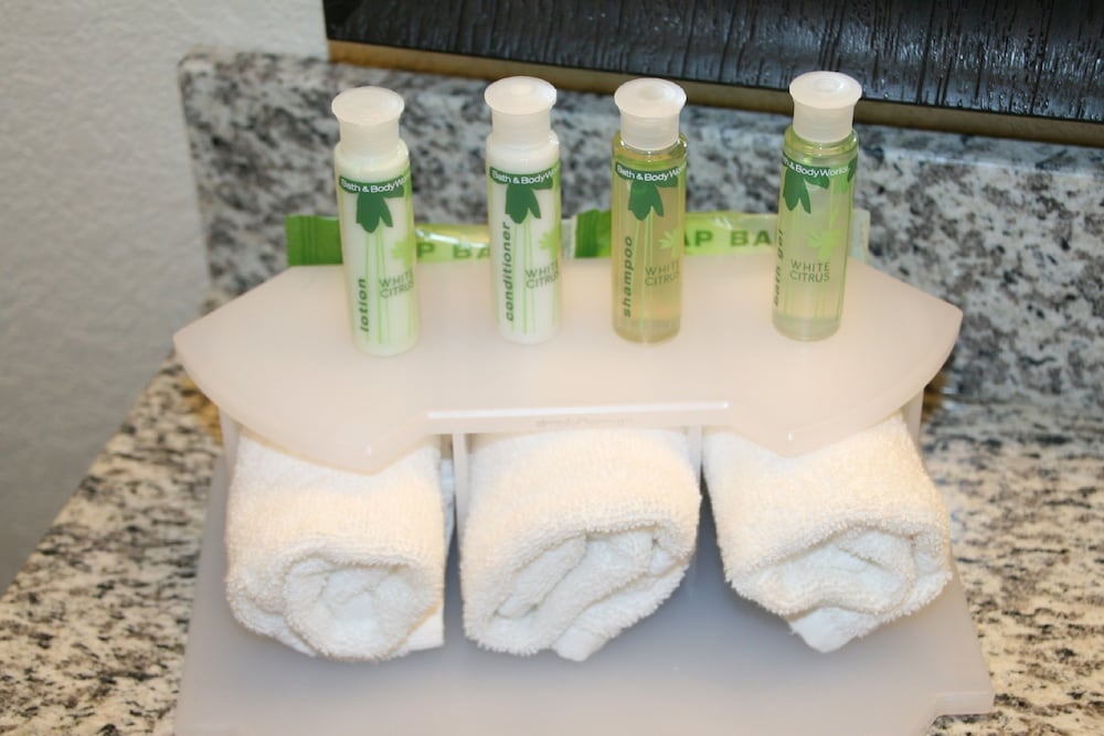 Holiday Inn Express & Suites Nevada by IHG - photo 41