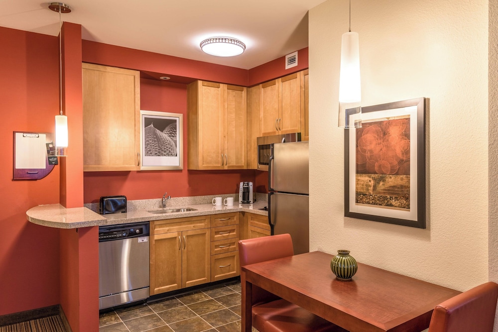 Residence Inn Arlington Ballston - photo 14