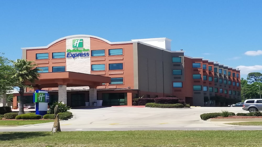 Holiday Inn Express Biloxi Beach Blvd by IHG — hotel in Biloxi