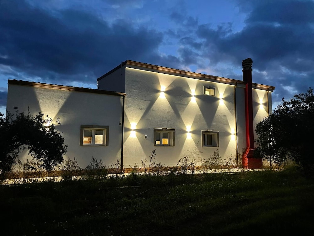 Selinunthia country house — 4-Star Luxury Hotel in Castelvetrano, Italy