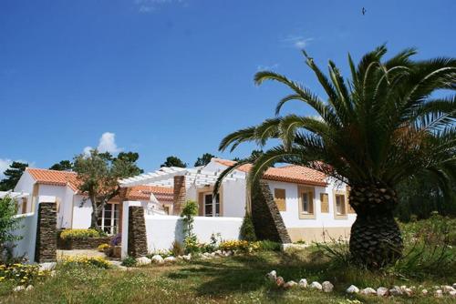 Casa Swagatam — 4-Star Luxury Hotel in Aljezur, Portugal