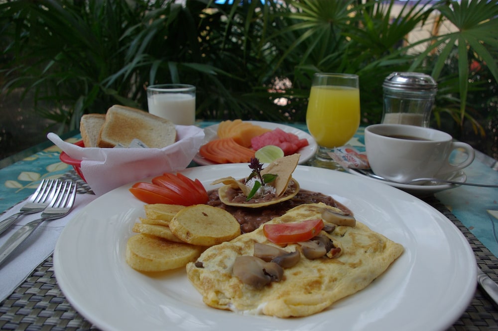 Breakfast meal