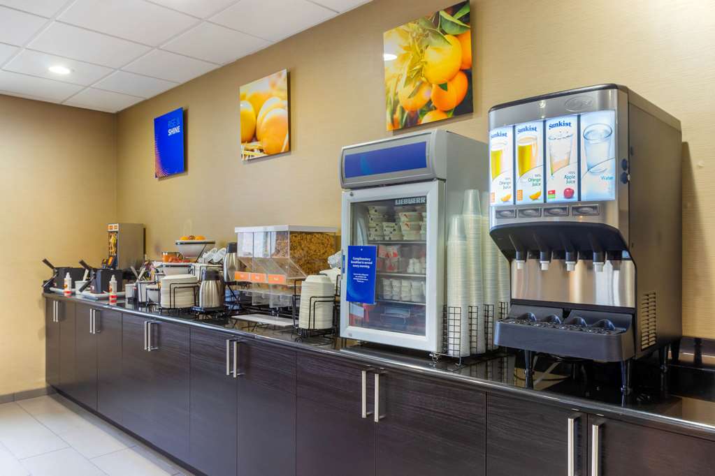Comfort Inn & Suites Amarillo East - photo 22