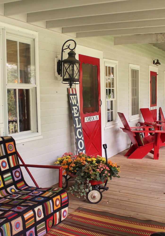 Lake Placid Stagecoach Inn - photo 52